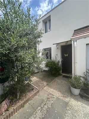 maison à la vente -   95700  ROISSY EN FRANCE, surface 100 m2 vente maison - UBI477567704